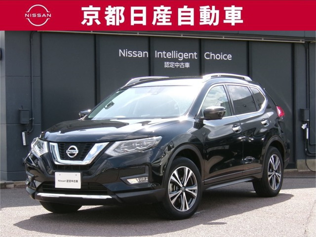 エクストレイル 2.0 20X 4WD 3列車 