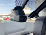 ◆ドライブレコーダー◆万一、事故に遭遇した時など、品質の高い映像と音声で運転の記録をしてくれます。