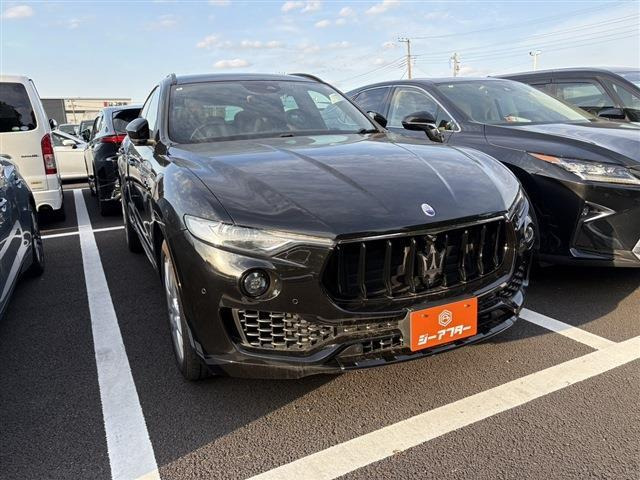 マセラティ レヴァンテ 