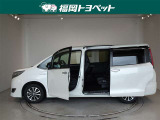 両側パワースライドドア付きだから、狭い駐車スペースなどでの 乗り降りラクラク!小さなお子さまのいるご家庭には嬉しい装備。