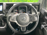 ステアリングも使用感が少なく、きれいな状態となっております♪