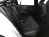 ゆとりある広々とした車内空間は、ドライブを始め買い物やレジャーなど、幅広く活躍します。一人でもみんなとでもお出かけを楽しみましょう!