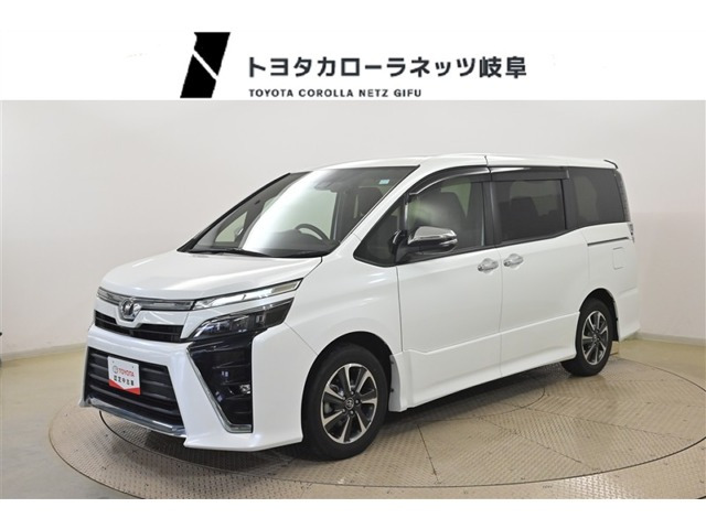 トヨタ ヴォクシー 