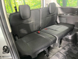 3列目シートはもちろん状態良好☆大人でもゆったりと座って頂けますので、大人数でのお出かけもラクラクです♪ご家族で、気の知れた仲間で、ドライブに行くのが楽しみですね♪