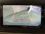 バックガイドモニターで、後方を確認しながら安心して駐車することができます。運転初心者も熟練者も必須の機能ですよ!