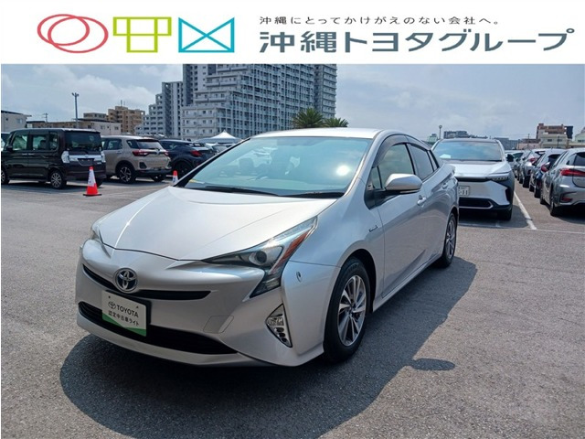 トヨタ プリウス 