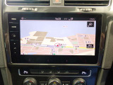 Volkswagen純正インフォテイメントシステムDiscoverPro、9.2インチフレームレス、タッチスクリーンナビゲーション装着