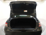 開口部の広いラゲージスペースは、ゴルフバックなどの荷物もラクラク積み込めます。