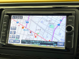 ●純正ナビ:一体感のあるナビは、高級感ある車内を演出してくれます。オーディオ機能も充実しておりますので、運転もより楽しめます♪