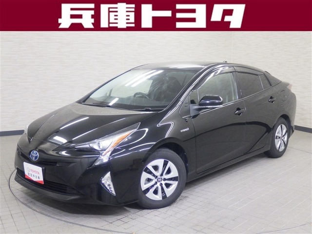 トヨタ プリウス 