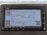 【 ホンダ純正ギャザズ・VXM-225Ci 】Bluetooth接続に対応しています。その他、AM/FMラジオの視聴・CD再生・USB接続などが可能です。