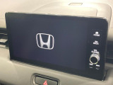 【9インチ ホンダコネクトディスプレイ】視認性の高い大画面ディスプレイでナビの使用や、お持ちのスマートフォンと連携したbluetoothでの音楽再生が可能です♪
