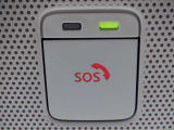 【SOSコール】急病時や危険を感じた時には、SOSコールスイッチを押してください。万が一の事故発生時には、エアバッグ展開と連動し自動通報されます。