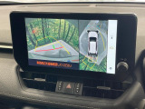 【パノラミックビューモニター】専用のカメラにより、上から見下ろしたような視点で360度クルマの周囲を確認することができます☆死角部分も確認しやすく、狭い場所での切り返しや駐車もスムーズに行えます。