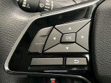 ステアリングスイッチ搭載!ハンドルひとつで手を離さなくても運転中視線をそらさなくても操作が出来て便利です♪