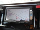 ナビ搭載車!地デジやDVD鑑賞もできます♪