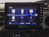 【オーディオ機能】ナビに一体のオーディオは、フルセグTVの他にDVD/CDプレーヤーを装備♪もちろんFM/AMラジオもお聞きいただけますよ♪