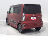 自動車保険もおまかせ下さい!保険資格をもったスタッフがお客様のニーズにあったプランをご提案させていただきます。もしもの時も、私たちが安心・丁寧・誠実にご対応させていただきます!