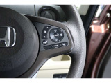 Hondaセンシングの機能のひとつ、アダプティブクルーズコントロール付!アクセルから足を離しても設定したスピードと前車との車間を保ち走行してくれます!車線維持もアシスト☆高速道路で疲労軽減ですね☆