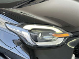 LEDヘッドライトです。デザイン性がよくとても明るいので、夜間の走行や悪天候でも安心です。しかも長寿命!
