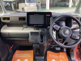 運転席助手席インパネ全体です。