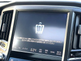 【メーカー純正ナビ】インテリアに溶け込むスタイリッシュな「専用設計」メーカーナビを装備♪視認性や操作性など基本性能にも優れ、より上質なカーライフをお楽しみいただけます。