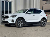 ボルボの中でも人気のXCシリーズに、コンパクトなボディサイズが魅力のXC40がデビュー XCシリーズの走破性はそのままに、取り回しの良い走りが楽しめます