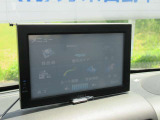 社外ポータブルタイプナビはフルセグTV視聴もOKです