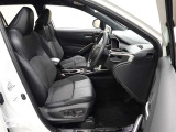 低燃費で環境にもやさしいハイブリッド車です。トヨタ専用診断機器でハイブリッドシステムを綿密に点検してあります!