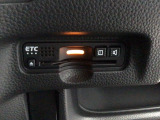 【ETC車載器】もはや必須アイテムのETCを搭載!高速道路のご利用時にとても便利!わずらわしい料金所での現金支払いが不要となりスムーズに通過できます♪