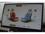 フロントシートにはヒーター&クーラーが装着で3段階調整でオールシーズン快適にご乗車が可能でございます。