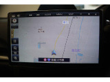 社外品の新品10インチナビを装着済みです。機能が充実しており、安心して目的地へ到着できます。