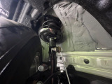 お車を安心してお乗りいただく為には、足回りの定期点検が欠かせません。サービスサポート(有償保証)では無料点検もご提供しており、安心のカーライフをお過ごしいただけるサポート体制が整っています。