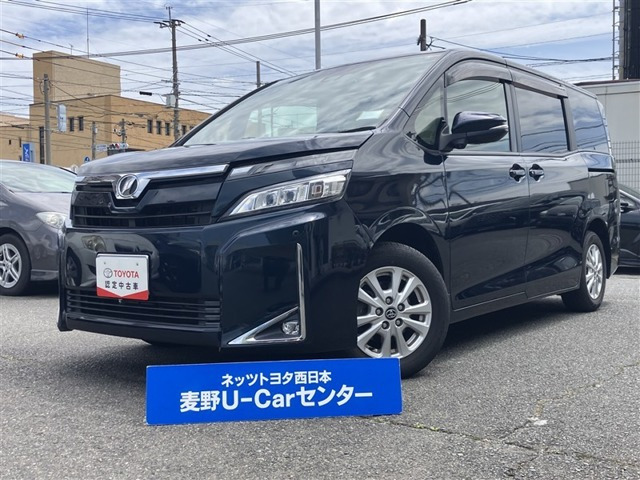 トヨタ ヴォクシー 