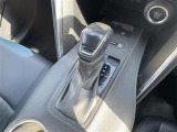 【 シフト 】シフトも操作しやすく快適なドライブを楽しんでいただけます。