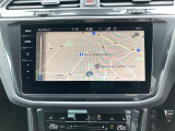 15インチディスプレイによるスマートフォン用アプリ[Apple CarPlay][Android Auto]対応の純正ナビインフォテイメントシステム「Discover Pro Max」を装備、ラジオの