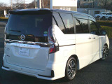 セレナ 2.0 ハイウェイスターV 