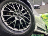 弊社では、全車『修復歴なし』のお車のみ取り扱っております。専任バイヤーによる厳選した仕入れの後、入庫後の車両チェックを行い、ネクステージが認定した高品質な中古車をご提供しております。