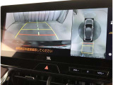 バックガイドモニターで、後方を確認しながら安心して駐車することができます。運転初心者も熟練者も必須の機能ですよ!