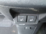 運転席には寒い日に嬉しいシートヒーターがついております!スイッチ一つで切り替えができます!
