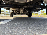 【下回り】目立つ錆や腐食もなくきれいな状態です!もちろん納車前には法定点検を実施致します!//
