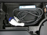 トランク部に100V AC電源(1500W)を装備しています。