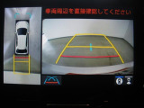 バックモニター付き。 車両後方の映像が画面に表示されるので、車庫入れが苦手な人も安心です。ただし、目視確認もお忘れなくお願いいたします。