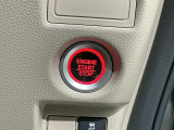 ワンプッシュでエンジンのスタート、ストップが出来て便利です。