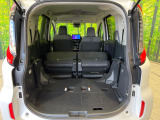 普段のお買い物や通勤、送迎等に十分な荷室スペースを確保しております。セカンドシートを倒すと、大きな荷物の積載も可能です♪
