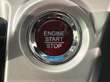 ワンプッシュでエンジンのスタート、ストップが出来て便利です。