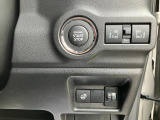 【キーレスプッシュスタート】!パワースライドドアのスイッチは運転席から操作ラクラク。★冷えた手を素早く温めることが出来る【ステアリングヒーター】。