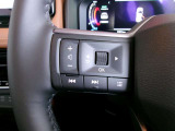 ステアリングスイッチ装備!オーディオ操作等もスマートに♪