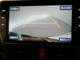 バックガイドモニターで、後方を確認しながら安心して駐車することができます。運転初心者も熟練者も必須の機能ですよ!