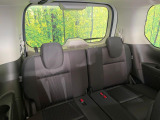 3列目シートはもちろん状態良好☆大人でもゆったりと座って頂けますので、大人数でのお出かけもラクラクです♪ご家族で、気の知れた仲間で、ドライブに行くのが楽しみですね♪